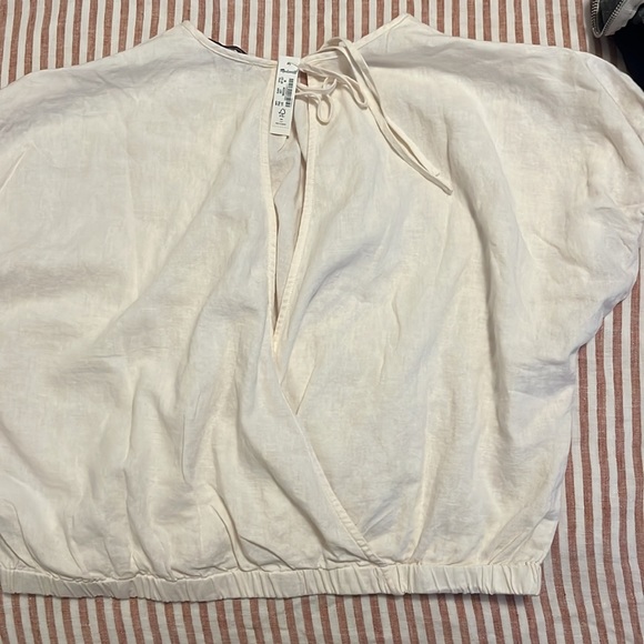 Madewell medium open back top - Picture 2 of 3